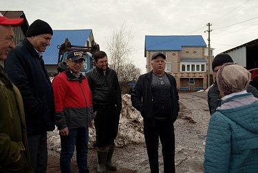 За помощью к депутату